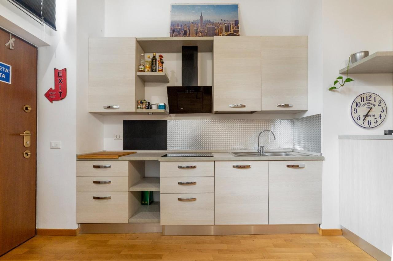 Dergano & Maciachini Cozy Apartment Милано Екстериор снимка